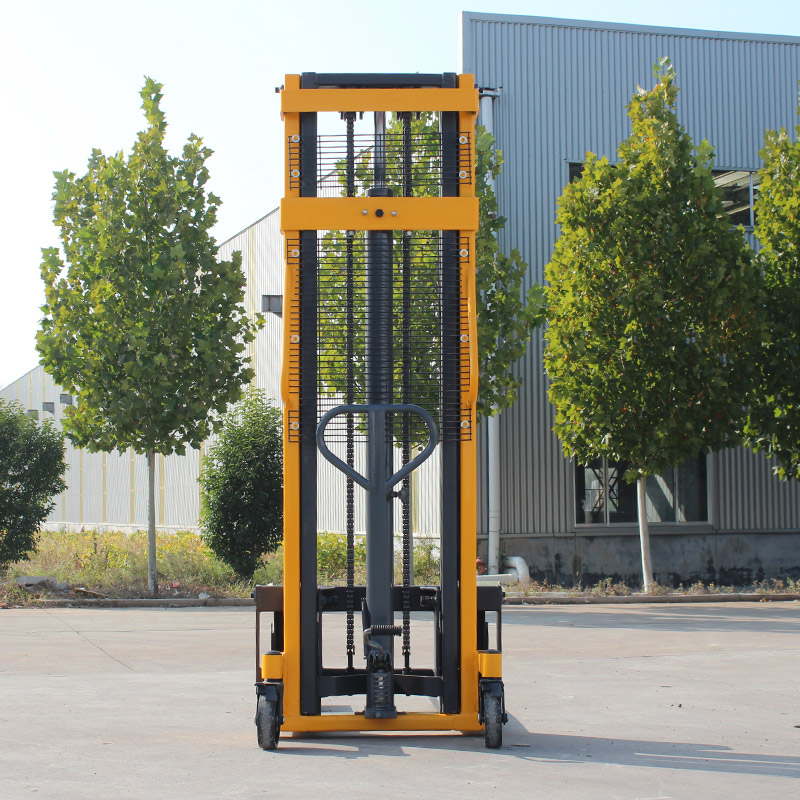 Apilador de paletas manual