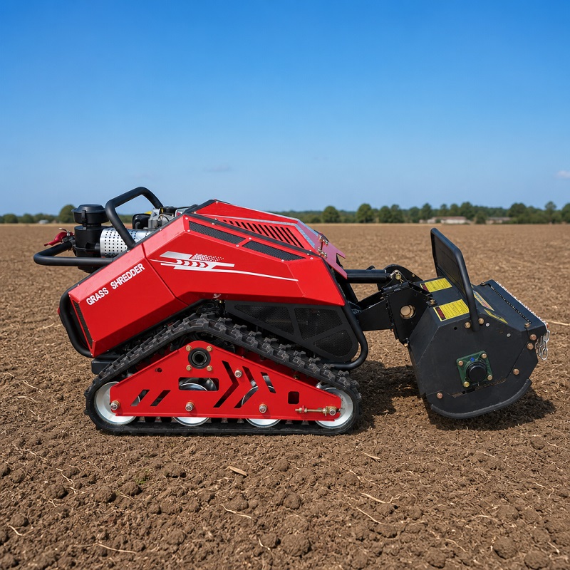 Motocultor multifuncional con orugas y control remoto